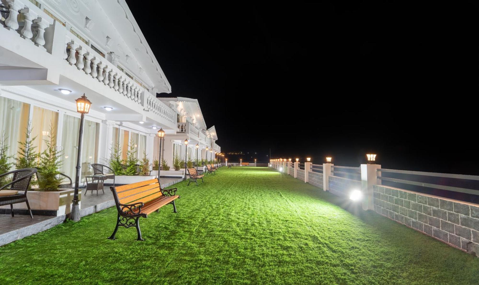 Treebo Skydale Premium Suites, 1500 Mtrs From Ooty Lake Exterior foto
